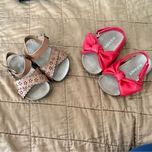 Old Navy Kids Sandals - Tan and Red
